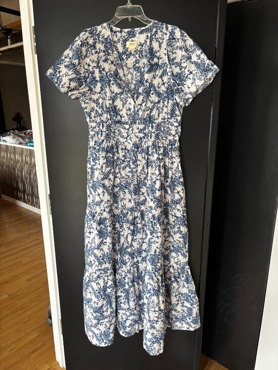 Anthropologie Dresses & Skirts - Anthropologie Somerset Maxi Dress
